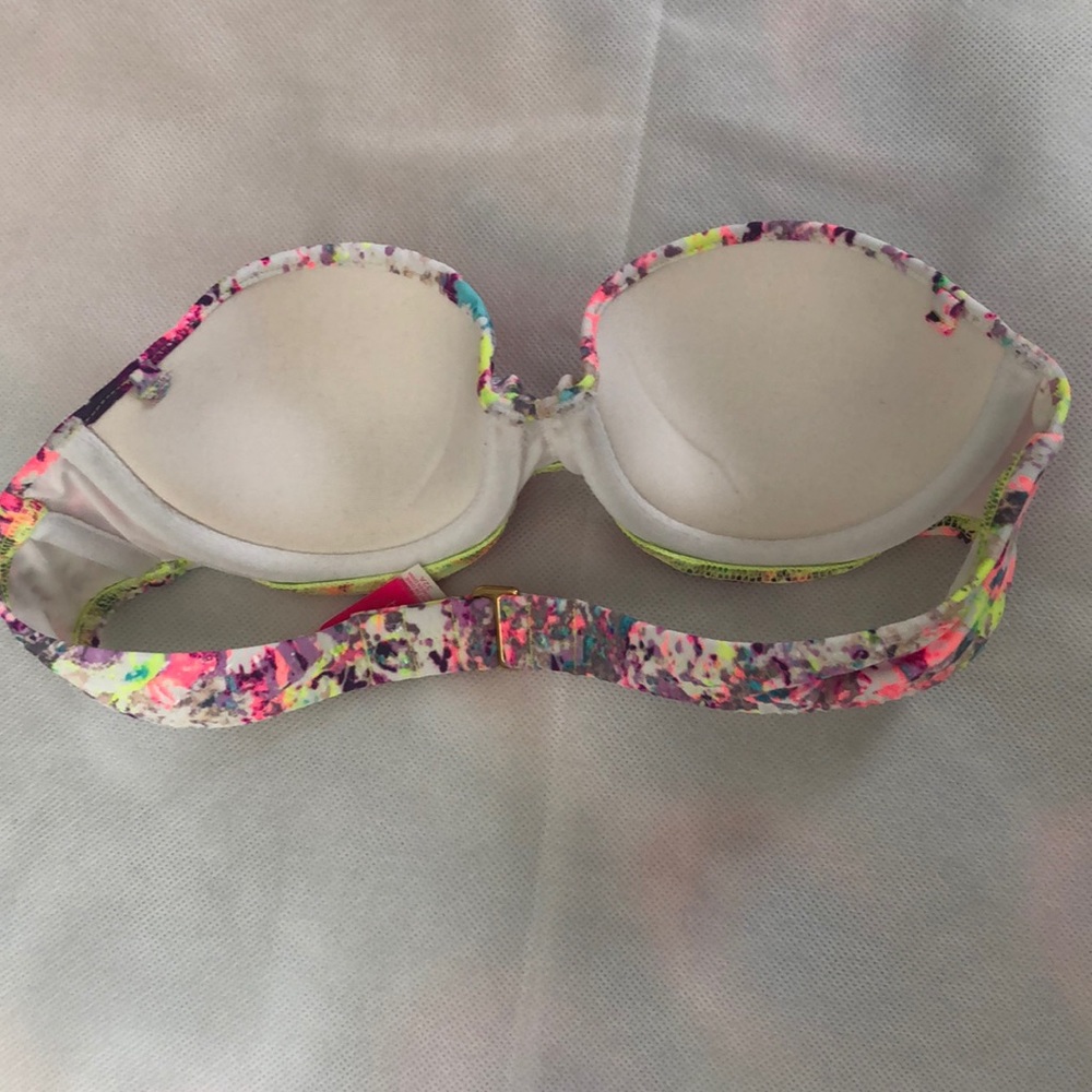 Swimsuit Top - Picture 2 of 4